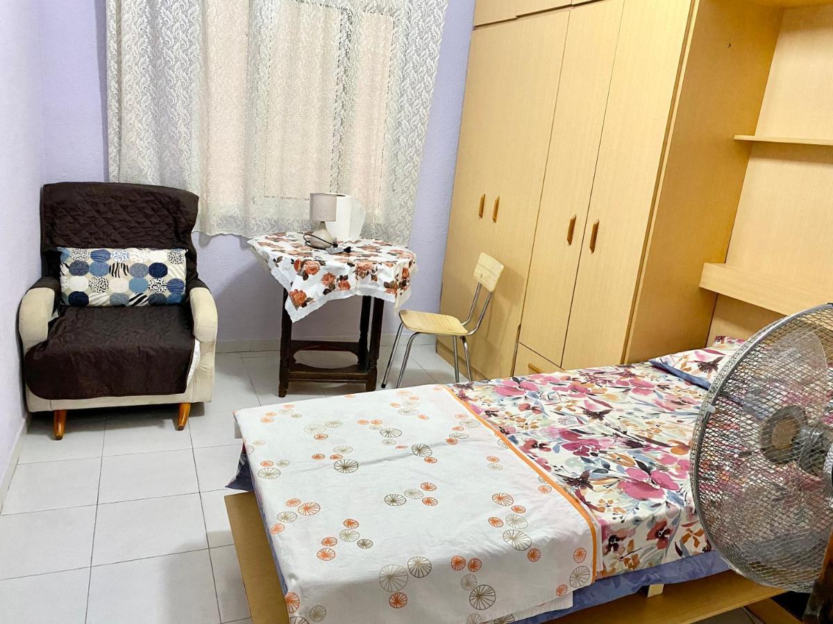 Habitacion Barato En Piso Familiar Compartido El Centro De La Ciudad Cerca De La Estacion De Autobuses Таррагона Екстер'єр фото