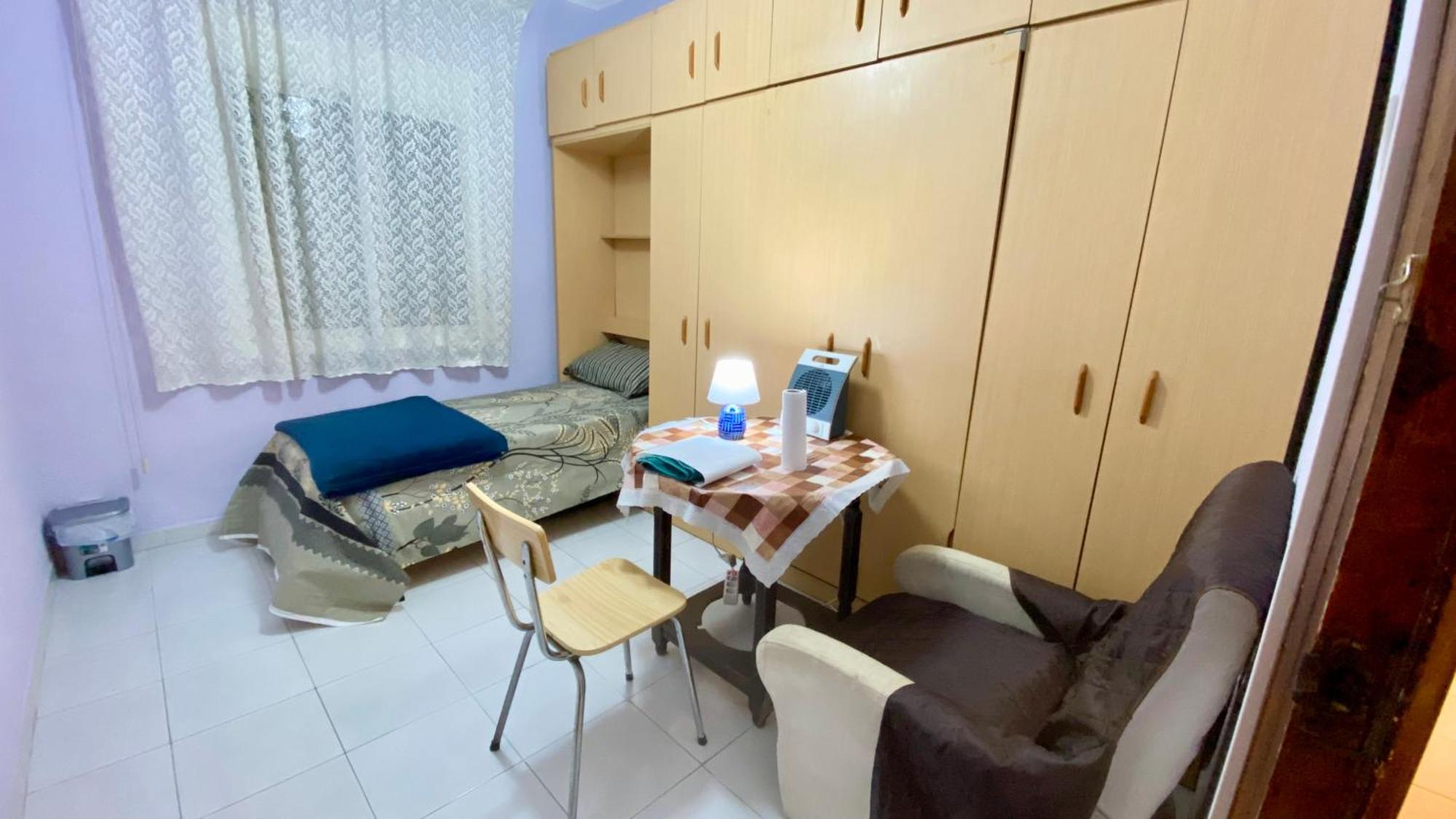Habitacion Barato En Piso Familiar Compartido El Centro De La Ciudad Cerca De La Estacion De Autobuses Таррагона Екстер'єр фото